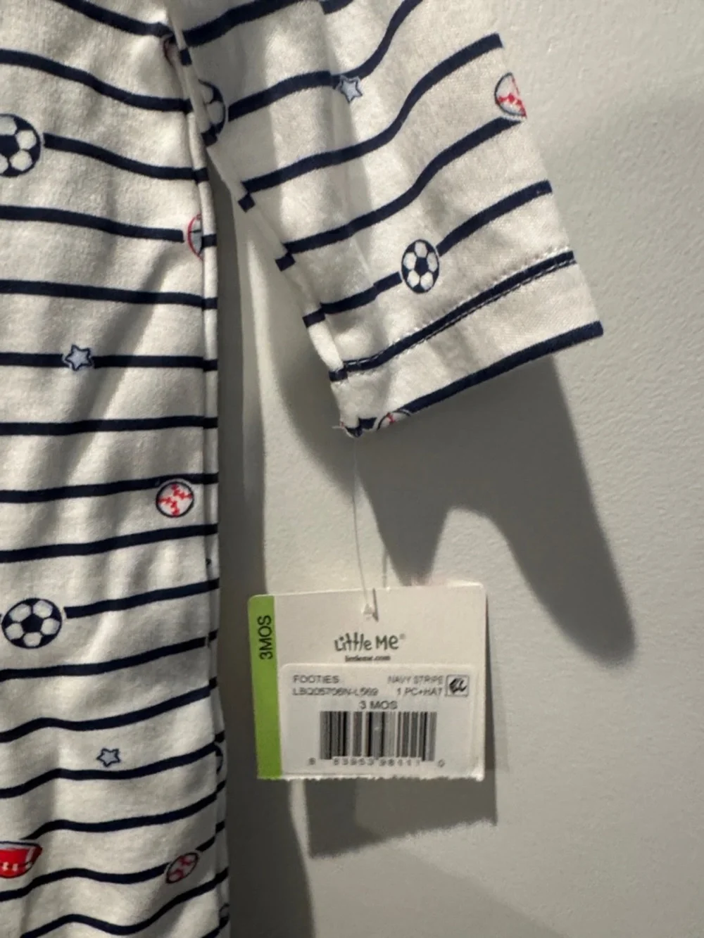 NWT! Little Me Baby Boys Sports Star Footed onsie & Hat 2 Piece Set 0-3 months
